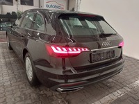 Vue de l’arrière gauche