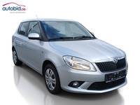 Skats no labās puses priekšā