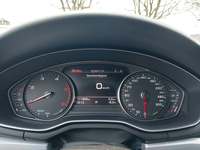 Вид на приборную панель