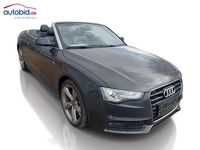 Skats no labās puses priekšā