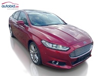 Skats no labās puses priekšā