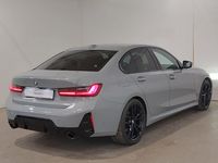 Vista posteriore destra