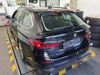 Pogled straga lijevo