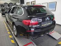 Вид сзади слева