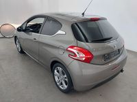 Náhled zezadu zleva