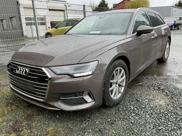 Náhled zpředu zleva