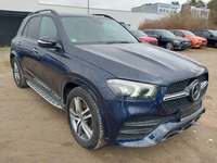 Pogled sprijeda desno