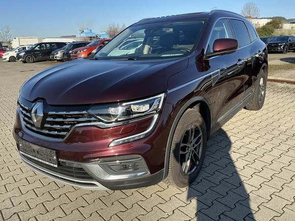 Pogled od napred levo