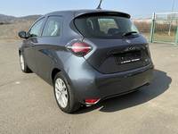 Pogled od pozadi levo