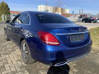 Pogled od pozadi levo