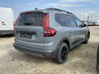 Pogled od pozadi desno