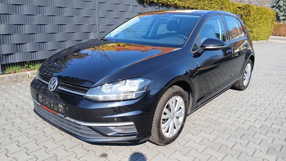 Вид спереди слева