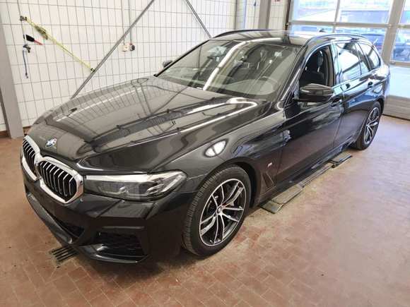 Pogled sprijeda lijevo