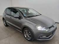 Skats no labās puses priekšā