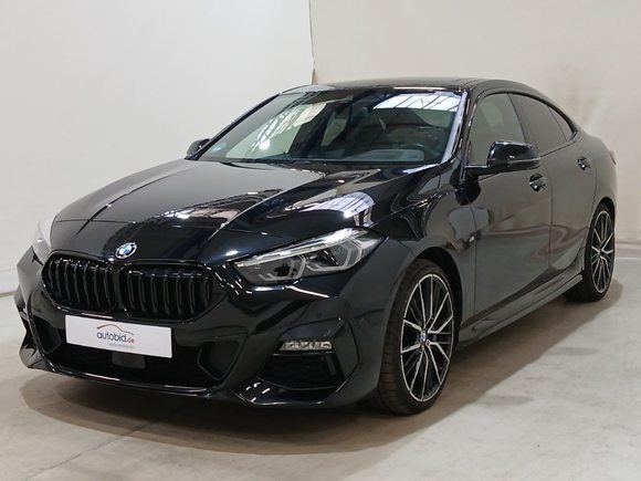 Вид спереди слева