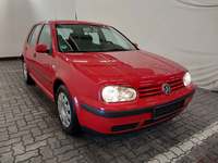 Вид спереди справа