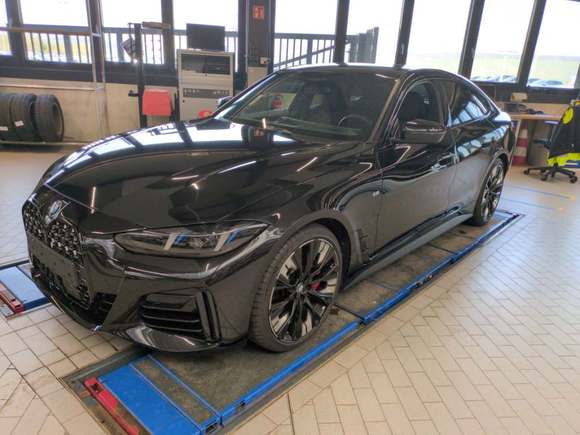 Widok z przodu po stronie lewej