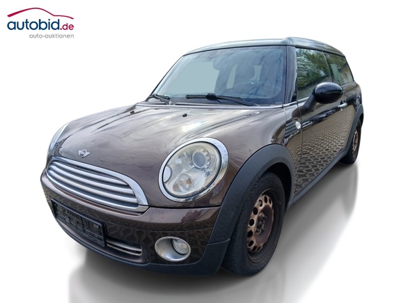 Vue de l’avant gauche