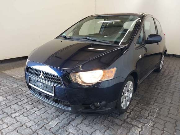 Náhled zpředu zleva