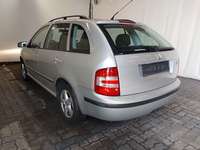 Náhled zezadu zleva