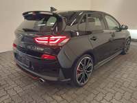 Widok z tyłu po stronie prawej