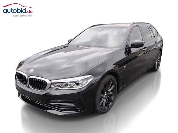 Вид спереди слева