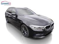 Вид спереди справа