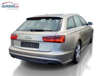 Skats no labās puses aizmugurē