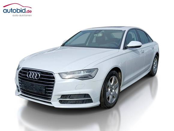 Skats no kreisās puses priekšā