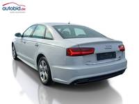 Pogled od pozadi levo