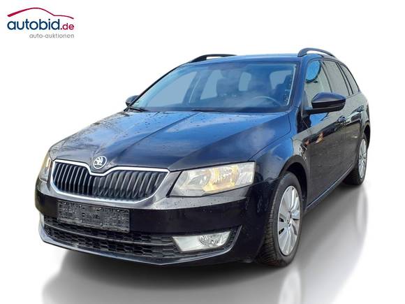 Skats no kreisās puses priekšā