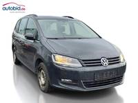 Skats no labās puses priekšā