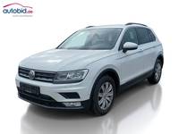 Skats no kreisās puses priekšā