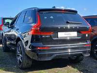 Pogled od pozadi levo