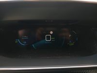 Вид на приборную панель