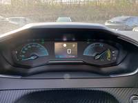 Pogled na kombinovani instrument