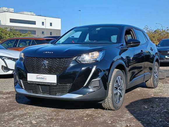 Pogled od napred levo