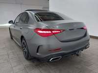 Widok z tyłu po stronie lewej