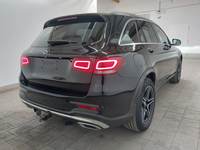 Widok z tyłu po stronie prawej