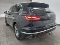 Вид сзади слева