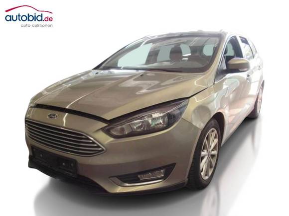 Вид спереди слева