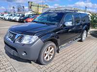 Skats no kreisās puses priekšā