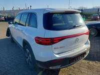 Вид сзади слева