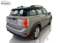 Vue de l’arrière droit