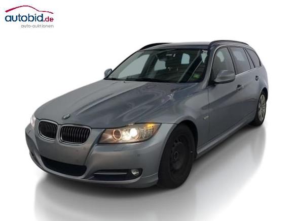 Vue de l’avant gauche