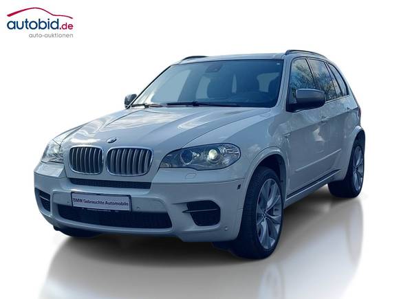 Vue de l’avant gauche