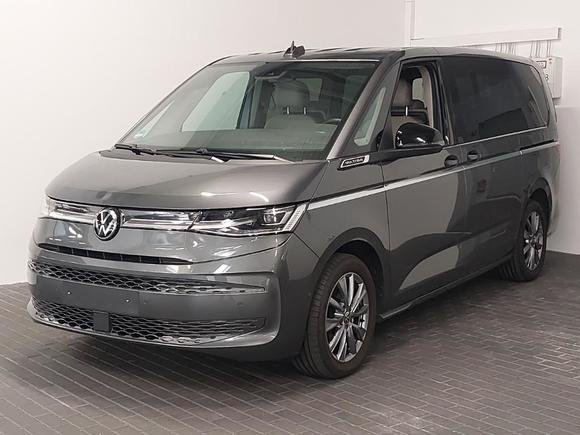 Вид спереди слева