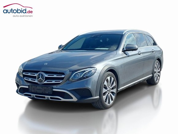 Vista dianteira esquerda