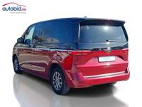 Vista traseira esquerda