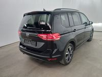 Widok z tyłu po stronie prawej